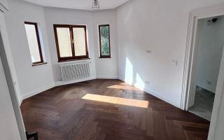 Vila COTROCENI - 12 Camere - Pretabil Office - Business - Poză 5