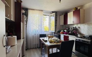 Casa cu acces auto in curte Grigorescu - Poză 2