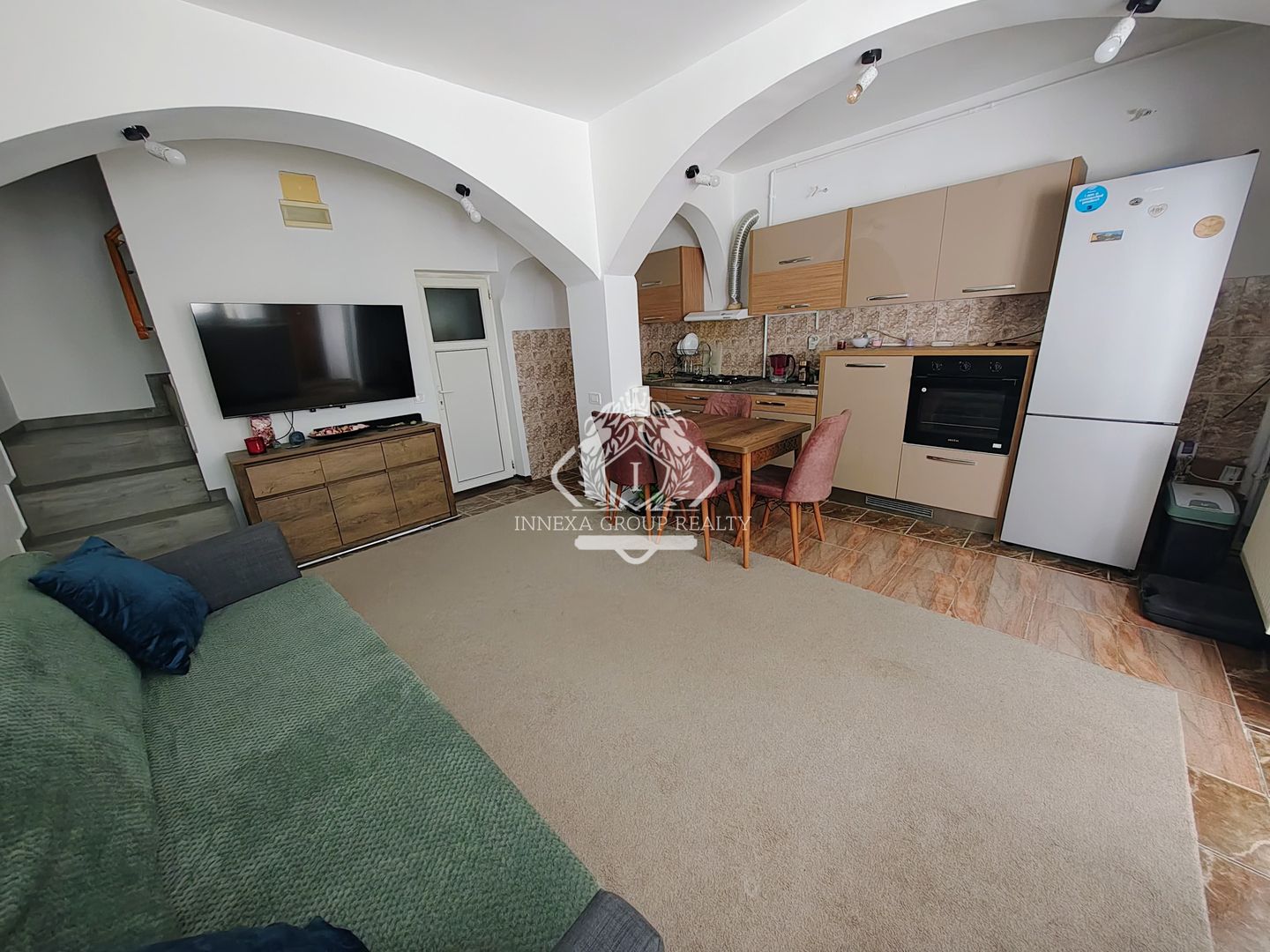 Dacia - Cartierul Armenesc | Casa 4 camere dispusă pe 3 niveluri | Terasa - Poză 3