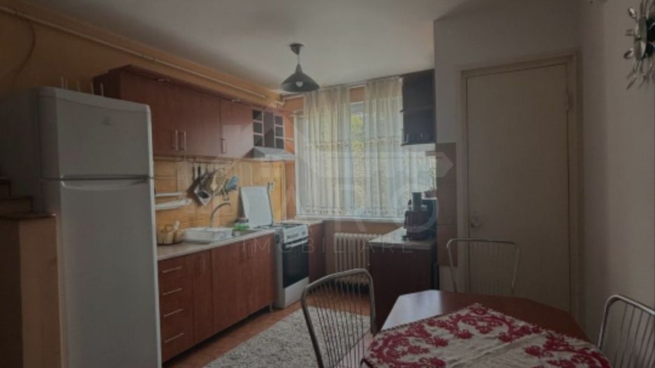 Apartament de inchiriat - Poză 1