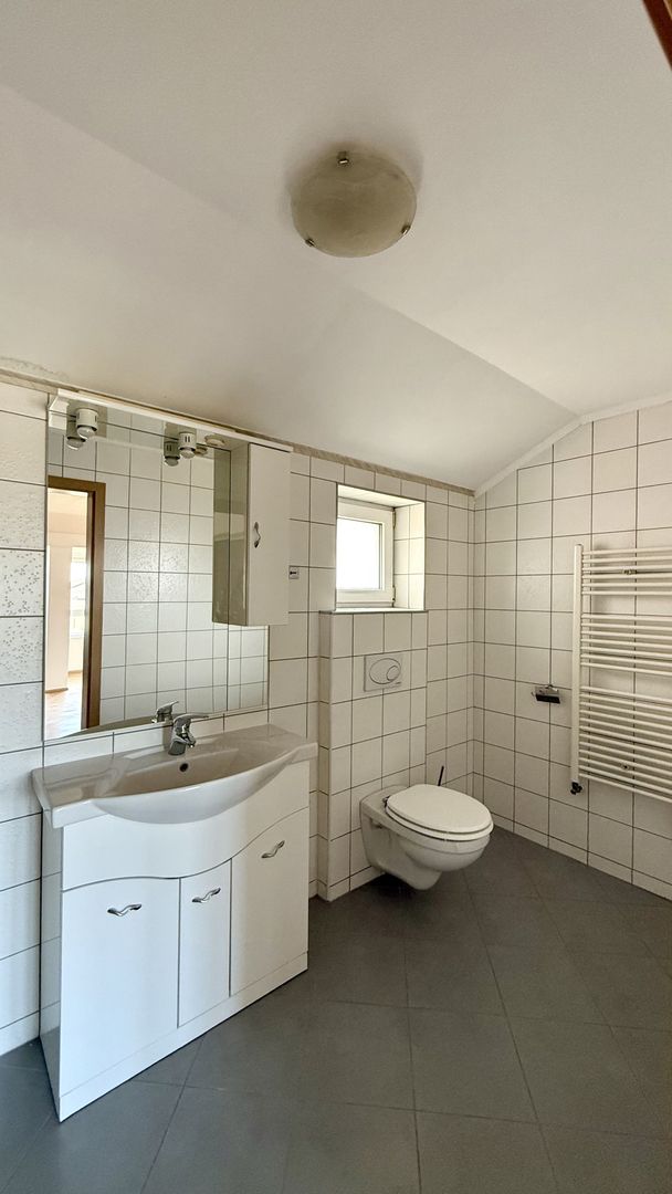 APARTAMENT DECOMANDAT - Poză 16