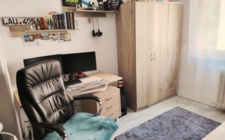 Apartament 3 camere decomandat, etaj intermediar - Poză 5