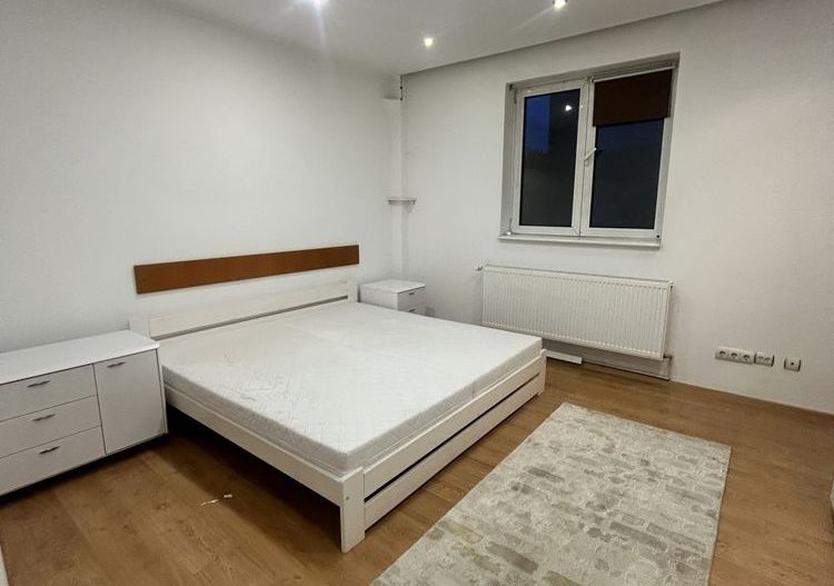 Apartament spatios si mobilat, 2 (doua) camere- piata romana - Poză 4