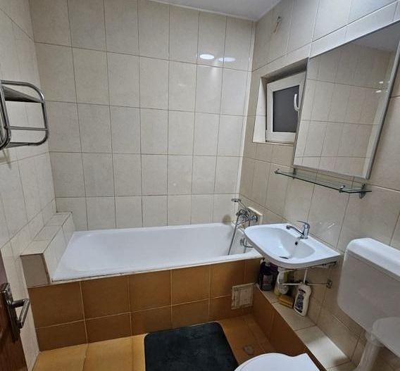 GARSONIERA TINERETULUI, BUCATARIE INCHISA, MODERN, METROU 13 MINUTE - Poză 4