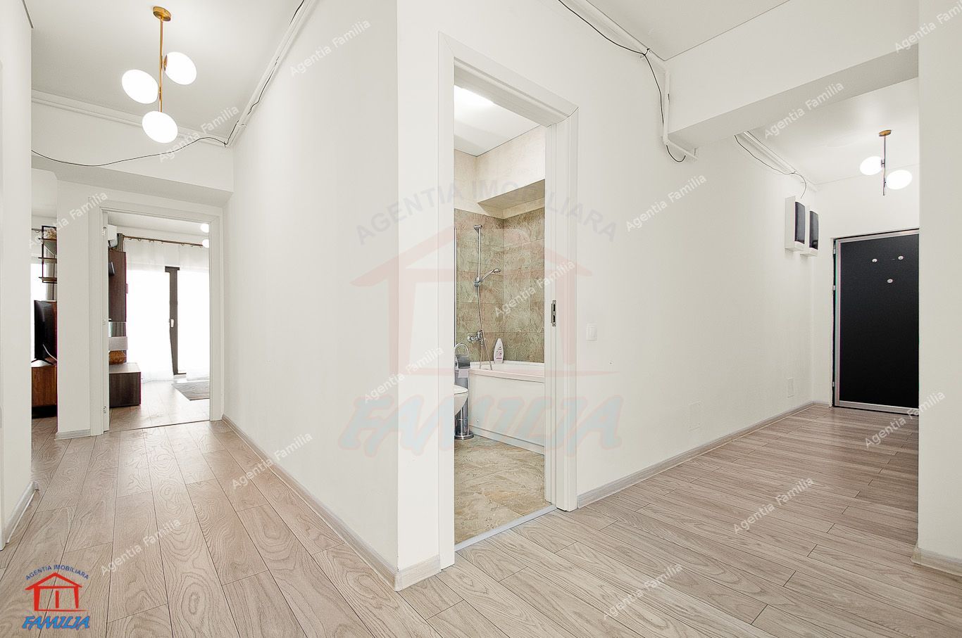Trei camere de inchiriat Riviera by Viva - Poză 17