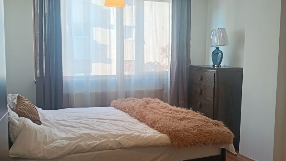 Închiriez apartament cu 2 camere, Mall Vitan, centrală proprie - Poză 3