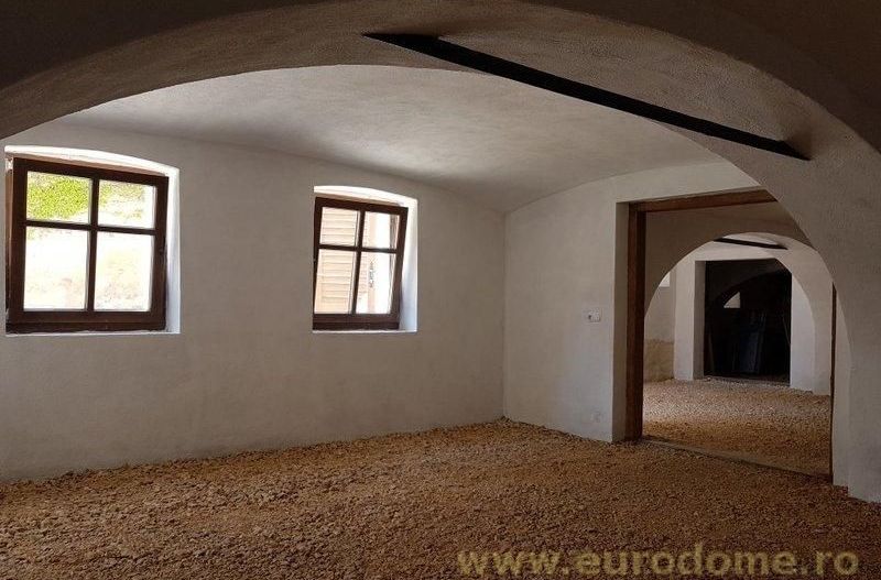 Vânzare Case în împrejurimi - Poză 11