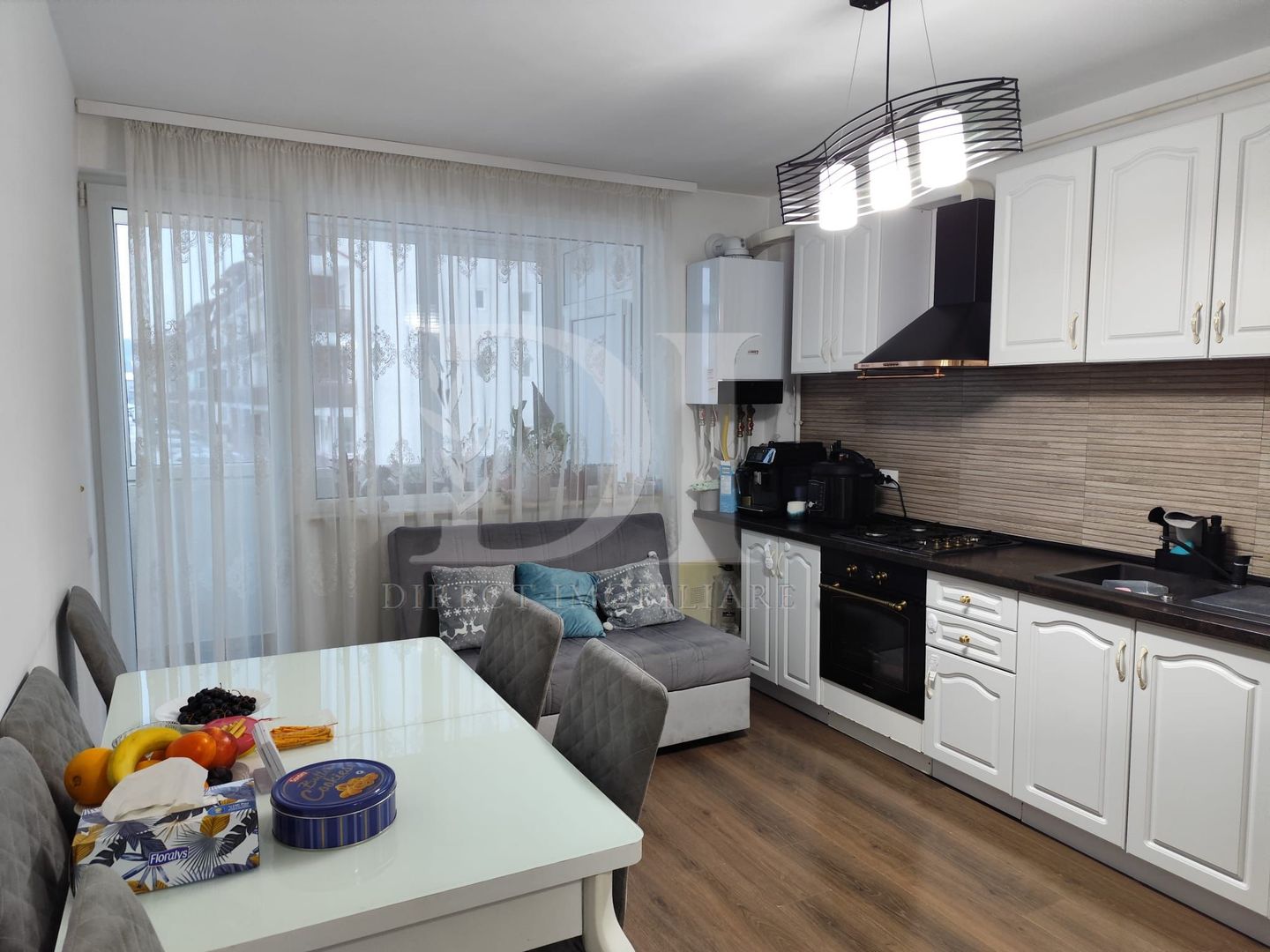 Apartament de inchiriat / etaj intermediar / Zona Porii - Poză 1