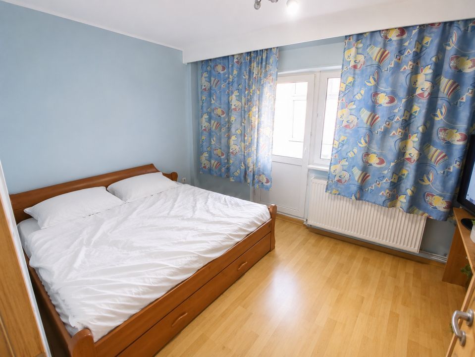 APARTAMENT 3 CAMERE PRUNDU - Poză 3