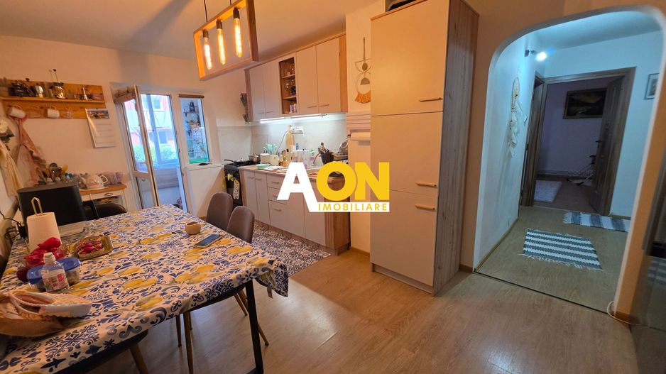 Apartament 4 Camere, | Decomandat | Zona Ampoi 3 - Poză 1