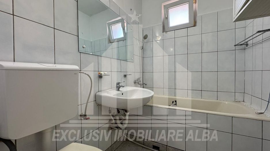 Apartament 3 camere | De inchiriat | 65 mp | Cetate - Transilvaniei - Poză 6