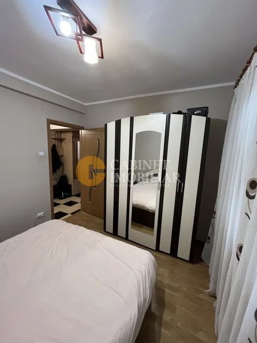 Mircea cel Batran - 2 Camere Decomandat - Etaj Intermediar - Poză 4