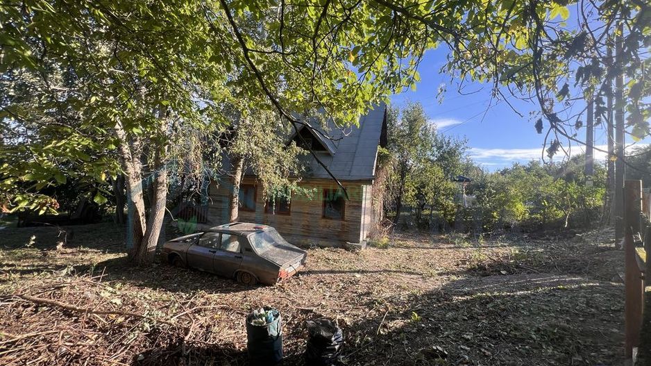 Teren 500 mp și cabană cu 4 camere în Paun - Poză 5