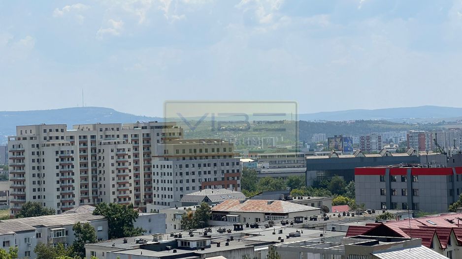 Apartament 3 camere decomandat  Centru Palas - Poză 24