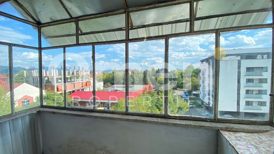 Apartament cu 3 camere / Semidecomandat / zona Petre Dulfu - Poză 10