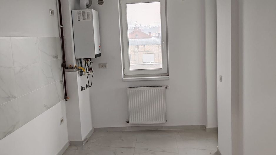 Apartament 1 camera +loc parcare intabulat Unirea Towers 111000 euro - Poză 2