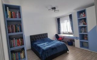 Vilă modernă, Valea Adâncă, 200 mp, teren 410 mp, renovată 2022 - Poză 11