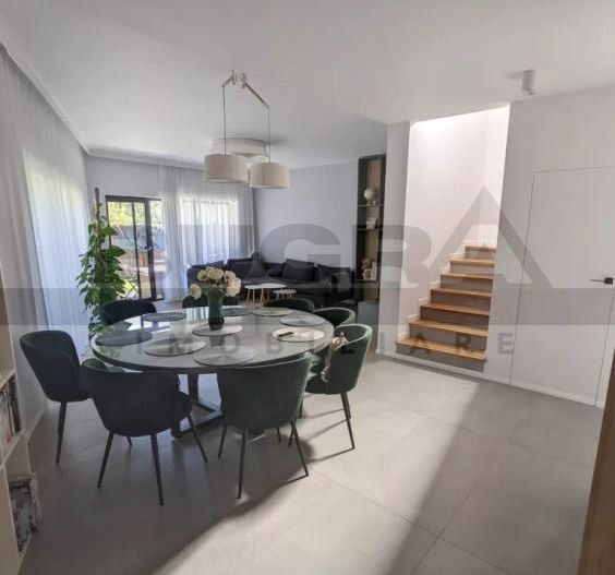 Duplex la cheie, 4 camere,137 mp+258 mp teren, parcare, zona Macesului - Poză 6
