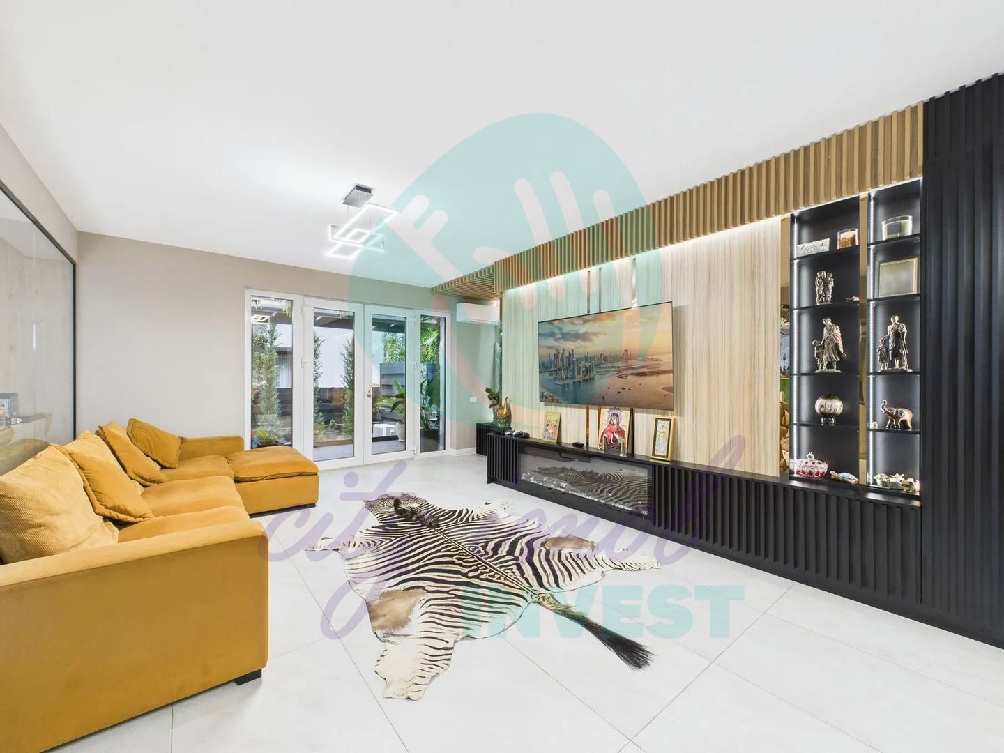 O RESIDENTA CONTEMPORANA CU VIZIUNE, ARHITECTURA SI EMOTIE - Poză 8