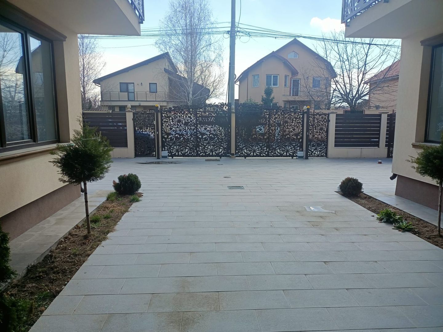 Vila dupex complex privat Otopeni | 23 August - Poză 5