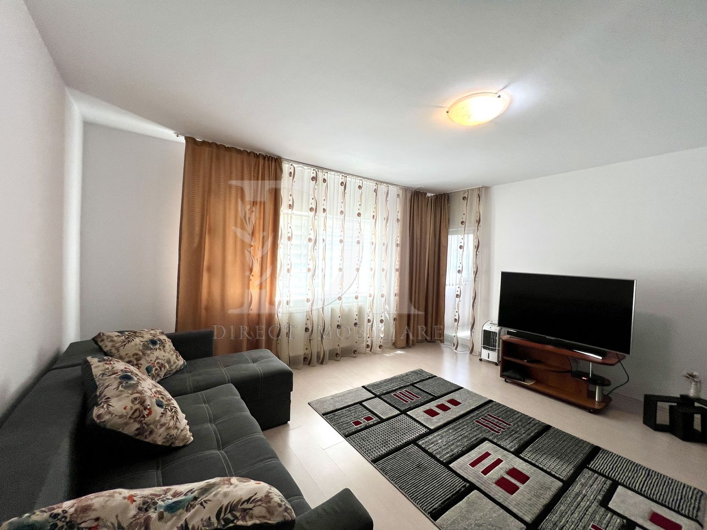 Apartament doua camere decomandate | Doua parcari | Zona Florilor - Poză 7
