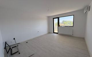 AP. 3 CAMERE- HILS SPLAI, PARCARE, BUCATARIE INCHISA, COMIS 0% - Poză 2