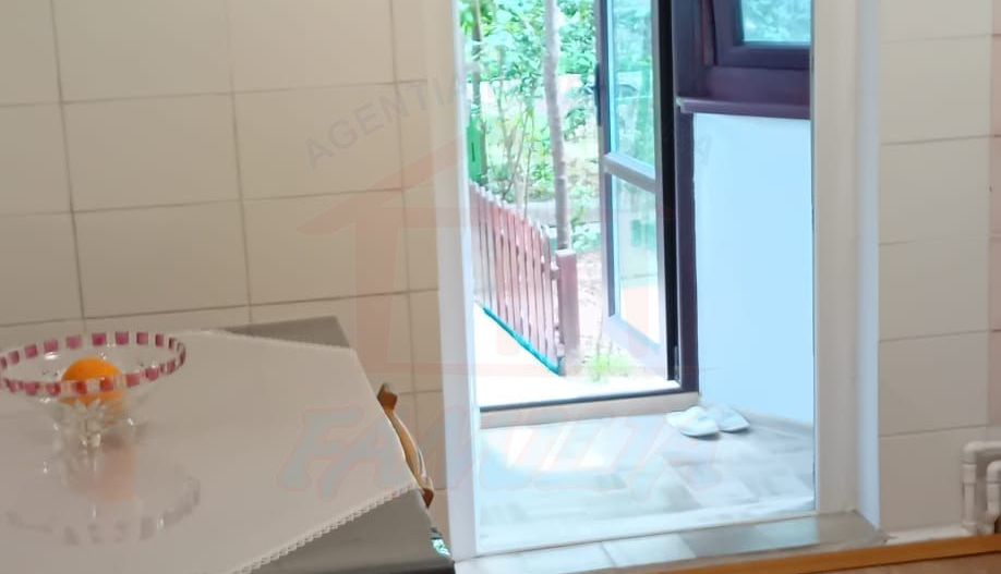 Inchiriere apartament 2 camere, Micro 21, parter, 50 mp, 305 EURO/Luna - Poză 8
