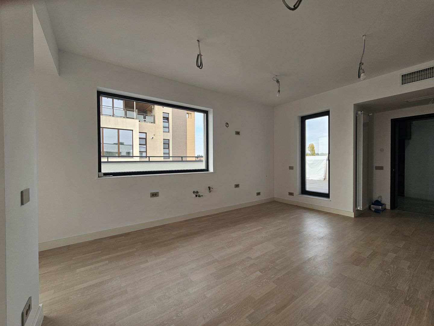 Penthouse 4 camere 3 bai de Lux în  Iancu Nicolae, Baneasa Nou - Poză 14