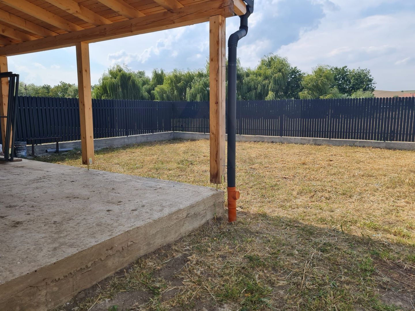 Casa 4 camere 2 bai terasa acoperita si teren 334 mp in Sura Mare - Poză 5