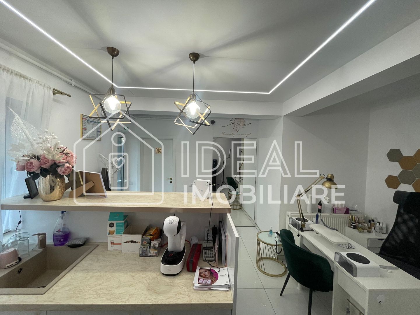 Spatiu Comercial cu 4 locuri de parcare, in Cartierul Arhitectilor - Poză 11