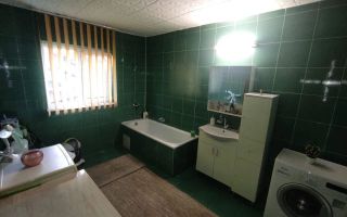 Casa 4 camere, zona Centrala - Poză 3