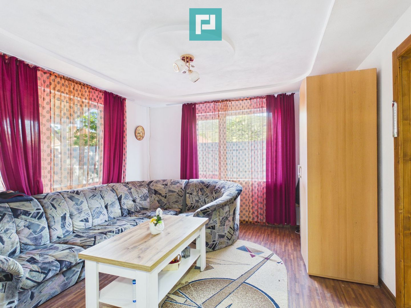 Casă în Șiria zona centrală - Poză 7