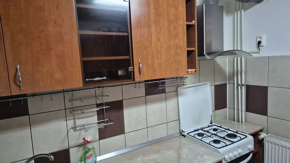 AP. 3 CAMERE CRANGASI, BUCATARIE INCHISA, 83 MP UTILI, CURAT, LIBER - Poză 9