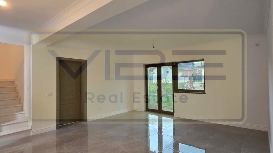 Vila 5 camere- teren 500mp- 140mp Miroslava- Cornesti - Poză 5