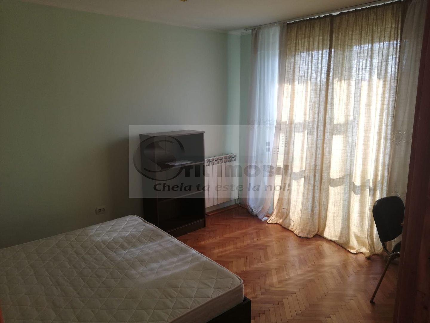 Apartament 2 camere, Bulevardul Tudor Vladimirescu-400 euro - Poză 1