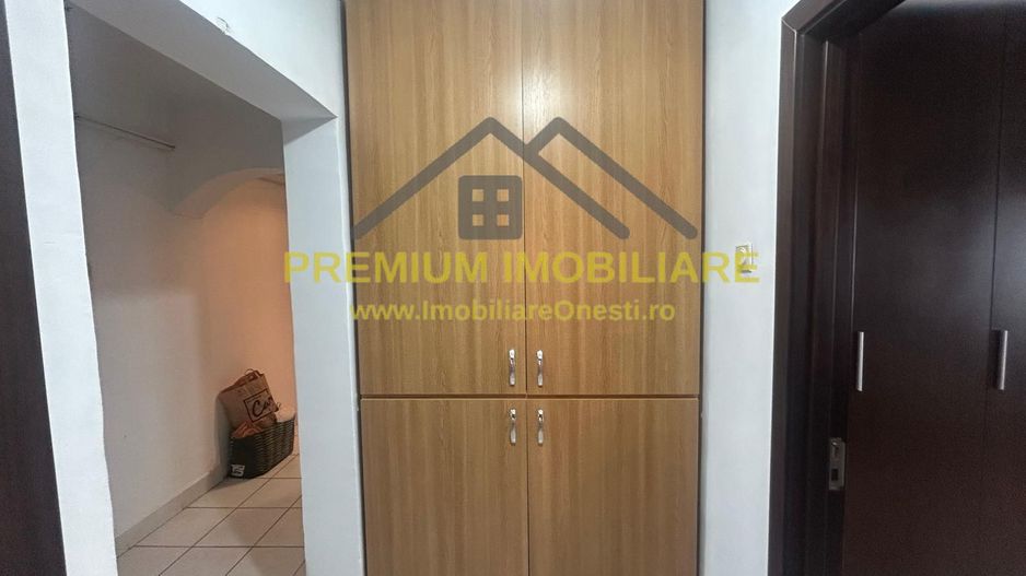 De vanzare Apartament 3 camere zona de jos - Poză 10