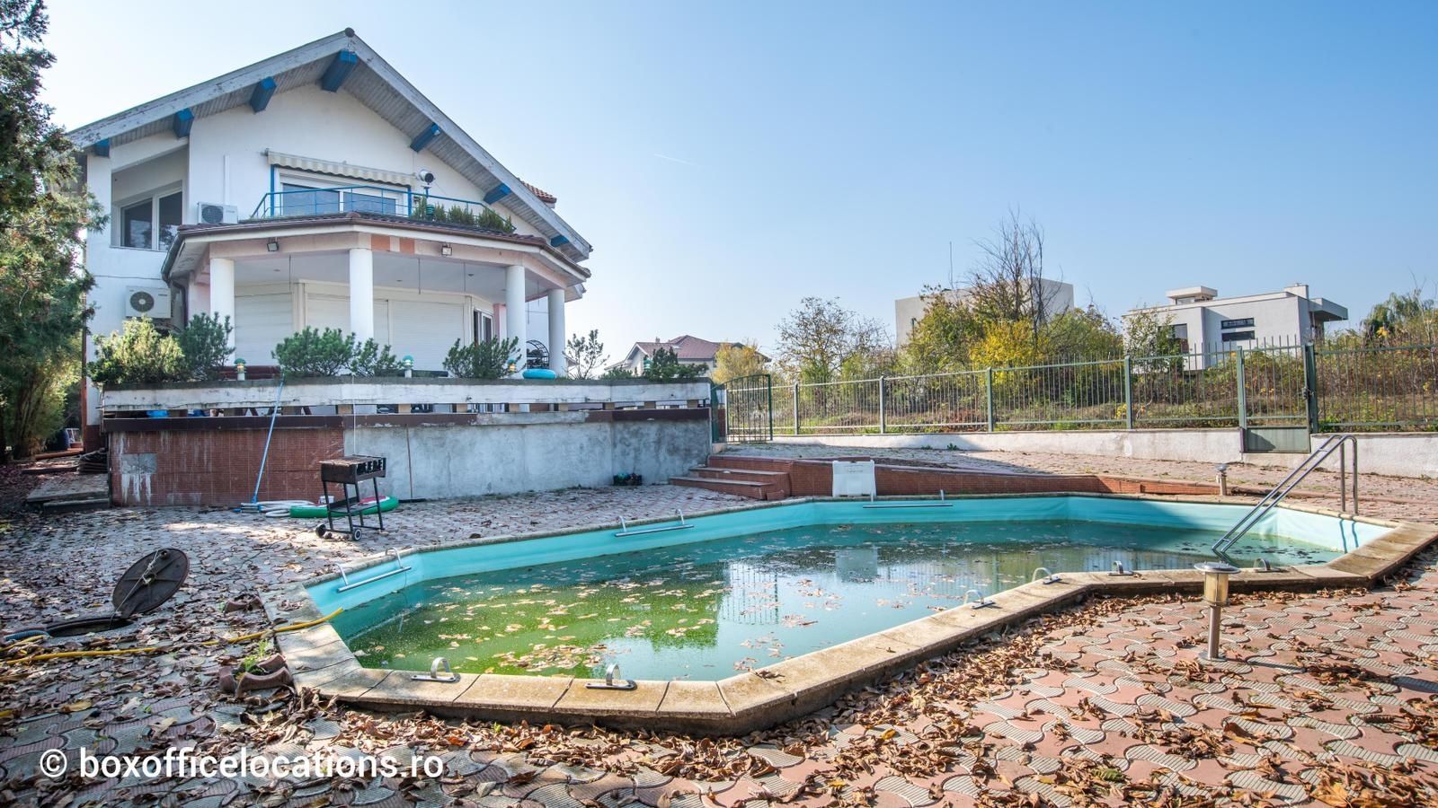 Vilă deschidere  lac Grivița  direct proprietar cu 20 m și 20 strada - Poză 6