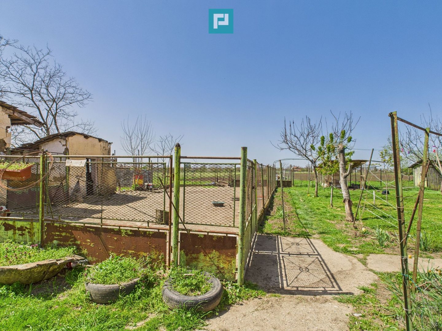 Casă cu Grădină Mare la 30 km de Timișoara - Poză 23