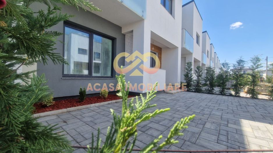 NOU APARTAMENT 4 CAMERE  101 MP CU GRADINA - Poză 2