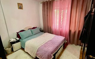 Apartament 2 Camere Decomandat Nicolina 53 Mp Bloc 1988 - Poză 5