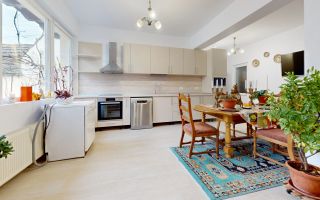 Apartament modern in vila-100mp - Poză 16