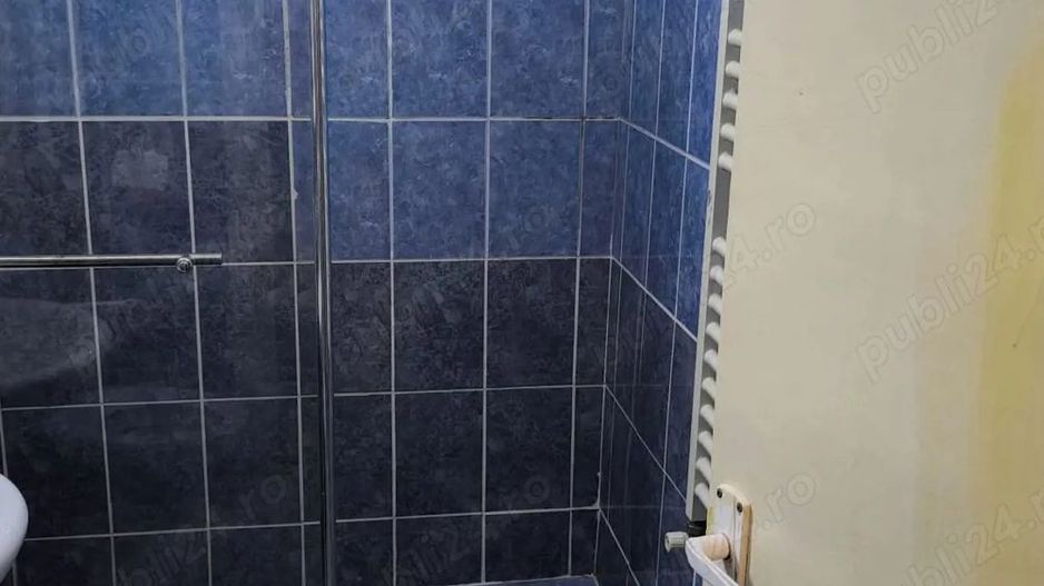 Vând apartament doua camere decomandate zona centrala - Poză 5