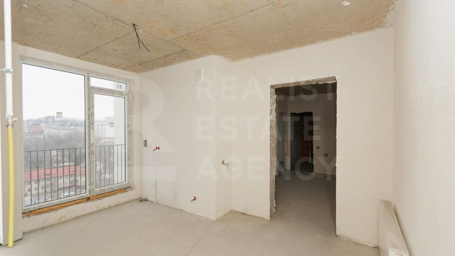 Vânzare, apartament, 2 camere și living, strada Cornești, Râșcani - Poză 3