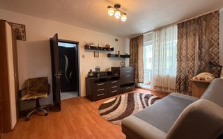 2 CAMERE TATARASI SCOALA 4 IONET TEODOREANU , GEAM LA BAIE, CENTRALA. - Poză 19