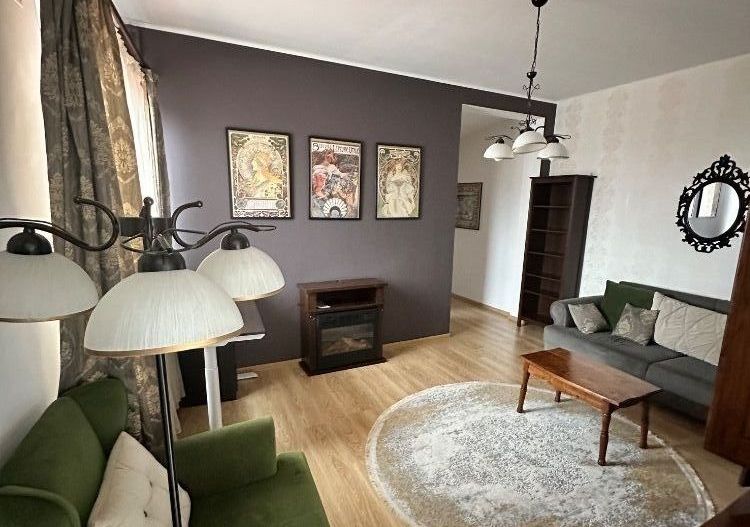 Apartament 2 Camere de Închiriat Casa Presei Luminos Spațios - Poză 1