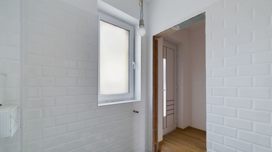 Duplex elegant cu 3 dormitoare în Ghiroda - Poză 12