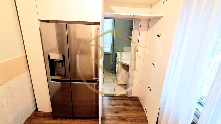 Oferim spre inchiriere, apartament 3 camere, spatios, aproape de Centru - Poză 5