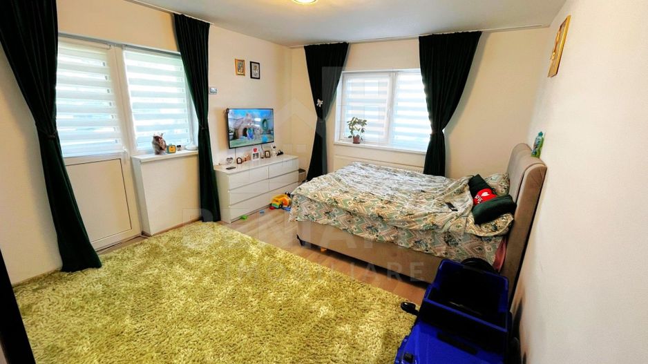 Studio-Parter-38mp-Centrala Termica-Terasa-Sanpetru-Mobilat-Utilat - Poză 1