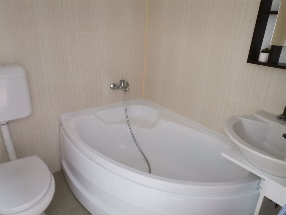 Inchiriere apartament 2 camere, bloc nou, Craiovei - Poză 5