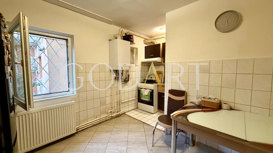 Apartament cu 3 camere | Două balcoane | Renovat - Poză 5
